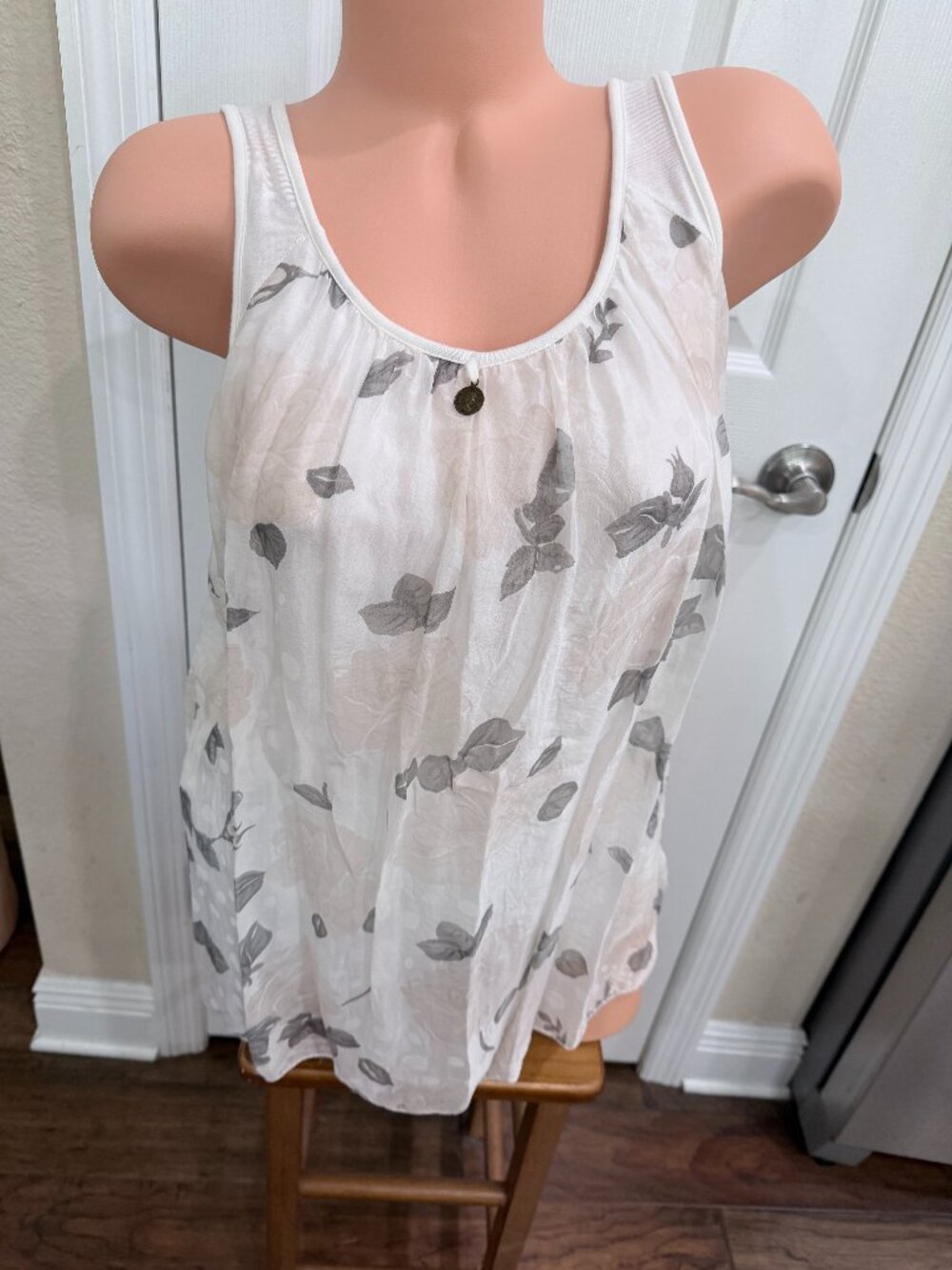 Made in Italy Silk Blend Floral Bubble Hem Tank Top Medium Romantic Boho